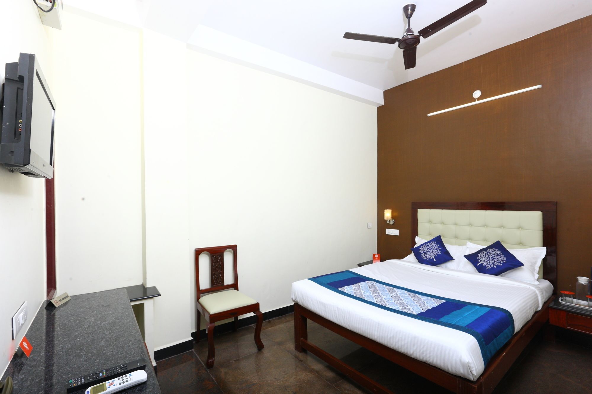 蓬蒂切里 Oyo 094 Bussy St Prakasam Residency酒店 外观 照片