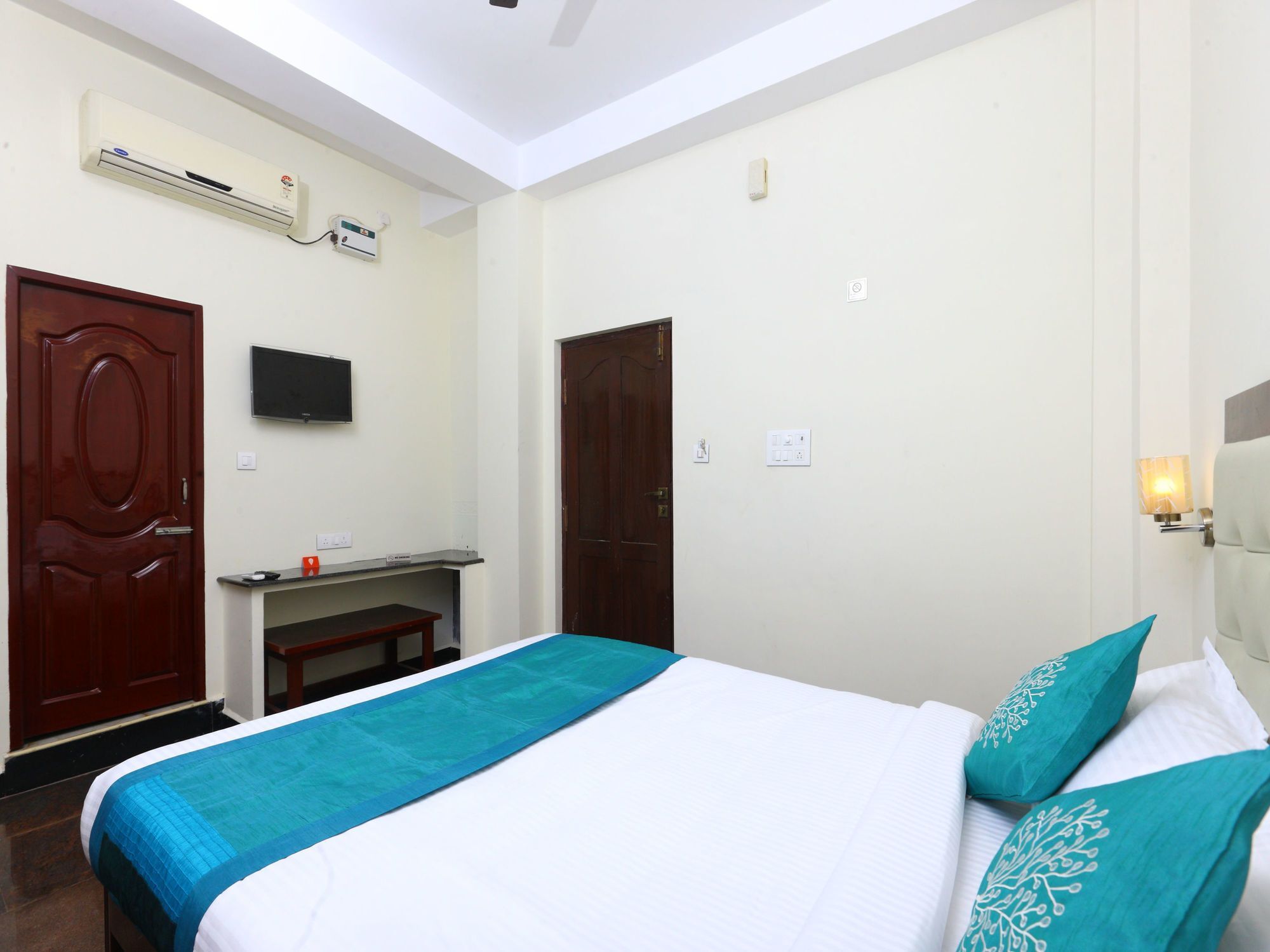 蓬蒂切里 Oyo 094 Bussy St Prakasam Residency酒店 外观 照片